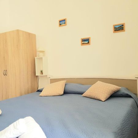 Bed and Breakfast Casa Di Giu Порто-Торрес Екстер'єр фото